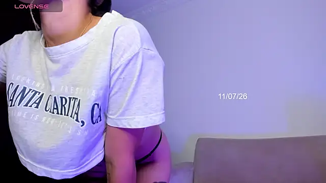 Lilacutte  online show from 07/11/26, 08:53