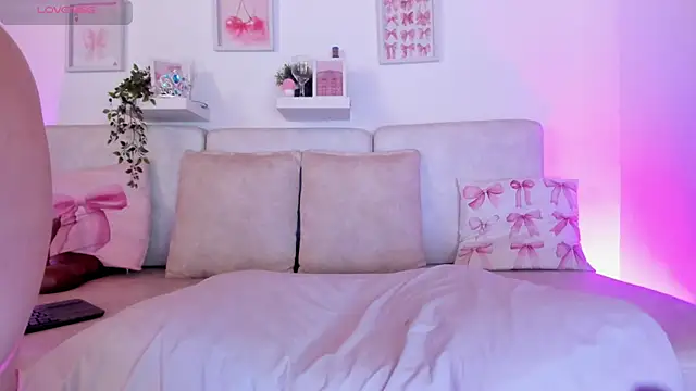 Malka Burning online show from 01/17/26, 06:11