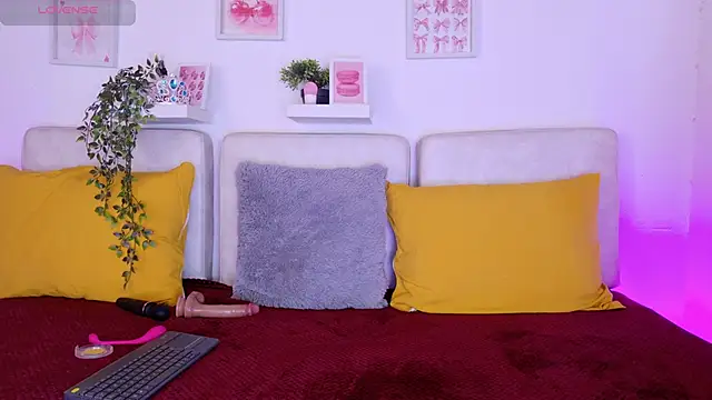 Malka Burning online show from 03/24/26, 08:09