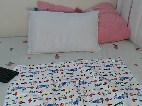 sweet essin online show from 12/16/25, 01:48