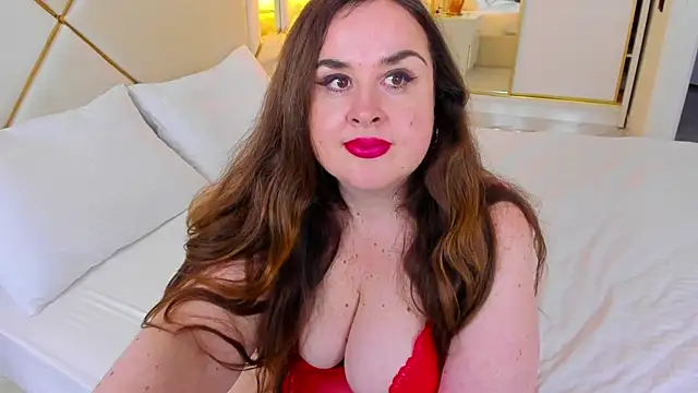 Snapshot of Mommylongnipples chatting on 03/11/25, 09:59 Mommylongnipples online show from 03/11/25, 09:59