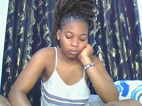  Becky002 online show from 11/07/25, 09:03