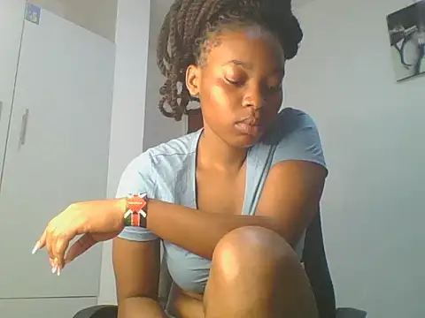 Snapshot of _Becky002 chatting on 05/16/26, 10:36 Becky002 online show from 05/16/26, 10:36