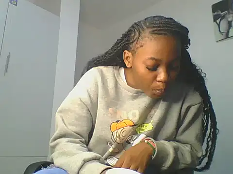 Snapshot of _Becky002 chatting on 06/08/26, 01:33 Becky002 online show from 06/08/26, 01:33