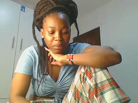 Snapshot of _Becky002 chatting on 05/11/26, 01:34 Becky002 online show from 05/11/26, 01:34