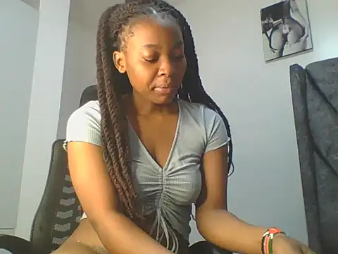 Snapshot of _Becky002 chatting on 05/14/26, 09:39 Becky002 online show from 05/14/26, 09:39