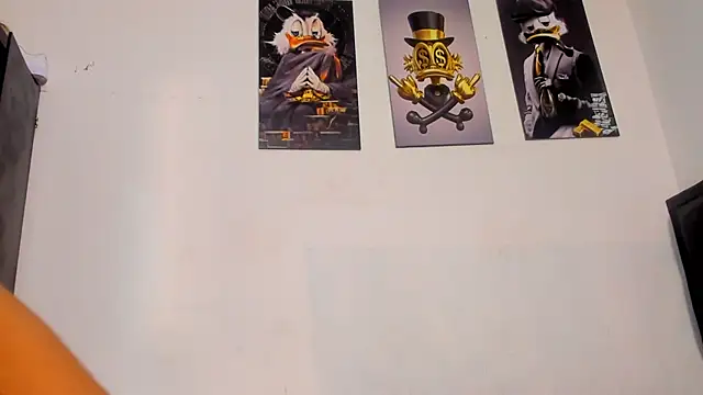 Snapshot of kriixtybrown chatting on 01/08/25, 08:39 kriixtybrown online show from 01/08/25, 08:39