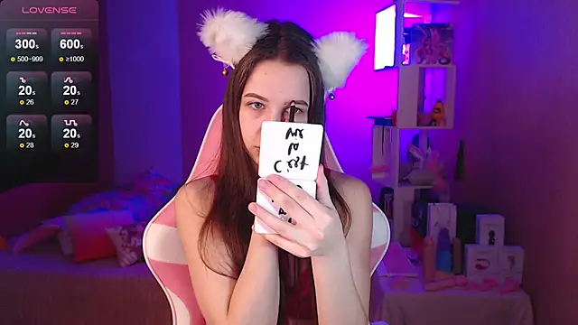 ur kitty   online show from 12/24/24, 01:06