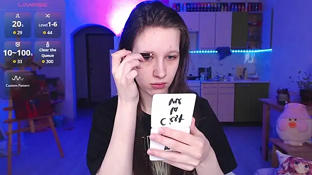 ur kitty   online show from 04/04/26, 01:06