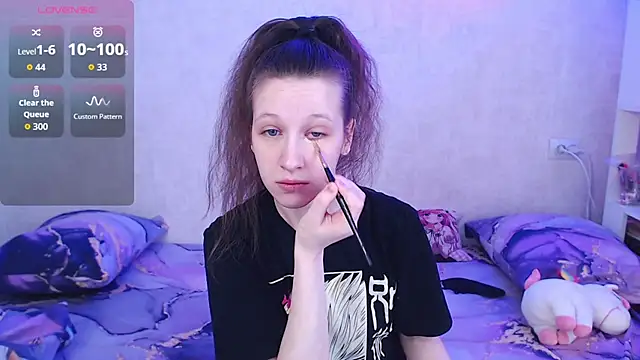 ur kitty   online show from 03/10/26, 05:00