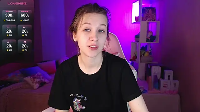 ur kitty   online show from 01/12/25, 01:05