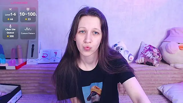 ur kitty   online show from 02/22/26, 01:02