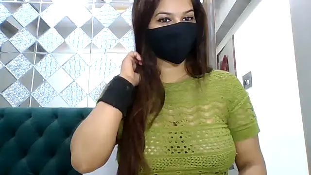 sparkling queen online show from 09/27/25, 05:13