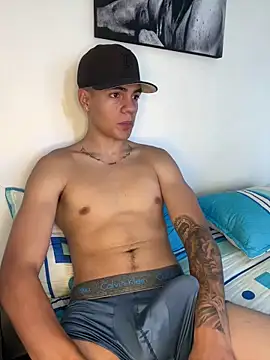 santiago sosa24 online show from 05/22/26, 03:21