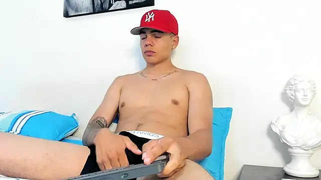 santiago sosa24 online show from 03/18/26, 12:03