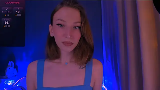 ellaamber online show from 11/28/25, 01:06