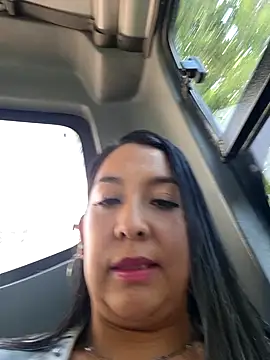 Snapshot of Bella_keny chatting on 02/19/25, 03:16 Bella keny online show from 02/19/25, 03:16