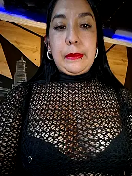 Bella keny online show from 11/11/25, 06:14