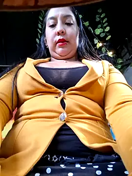 Bella keny online show from 11/21/25, 06:29