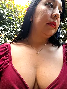 Bella keny online show from 10/21/25, 06:40