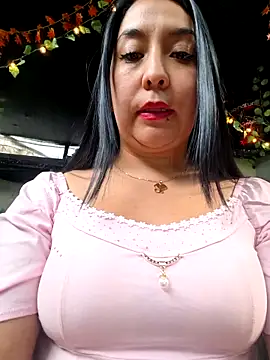 Bella keny online show from 02/02/26, 08:19