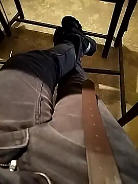 Snapshot of A_man_in_public chatting on 02/13/26, 12:16 A man in public online show from 02/13/26, 12:16