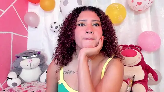 Snapshot of JessyZoe chatting on 07/17/26, 02:09 JessyZoe online show from 07/17/26, 02:09