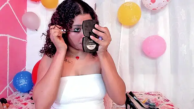 Snapshot of JessyZoe chatting on 07/19/26, 04:15 JessyZoe online show from 07/19/26, 04:15