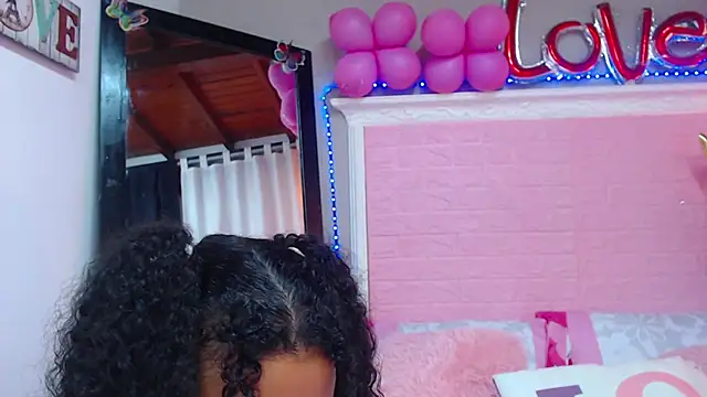 JessyZoe online show from 02/19/25, 07:37
