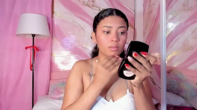 JessyZoe online show from 11/07/25, 01:59