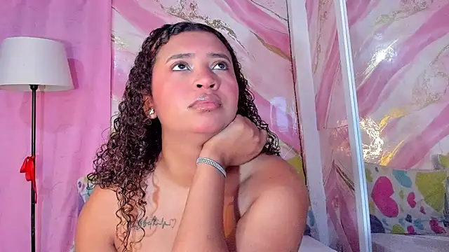 JessyZoe online show from 04/18/26, 07:54