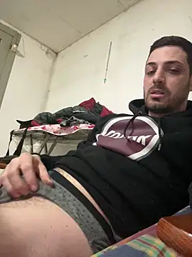 iltoscano95 online show from 04/01/26, 07:33