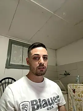 iltoscano95 online show from 09/29/25, 06:57