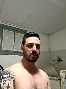 iltoscano95 online show from 10/10/25, 06:42