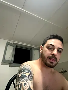 iltoscano95 online show from 09/21/25, 06:13