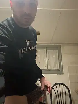 iltoscano95 online show from 04/13/26, 06:34