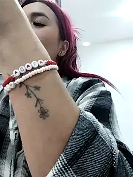 EmaGw online show from 11/08/25, 09:07