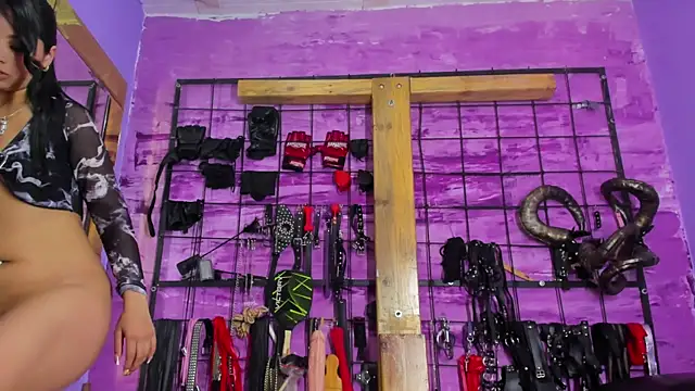 alexia aitanaa  online show from 02/08/26, 06:38