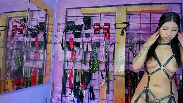 alexia aitanaa  online show from 02/21/26, 07:05