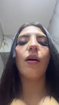 alexia aitanaa  online show from 05/21/26, 08:17
