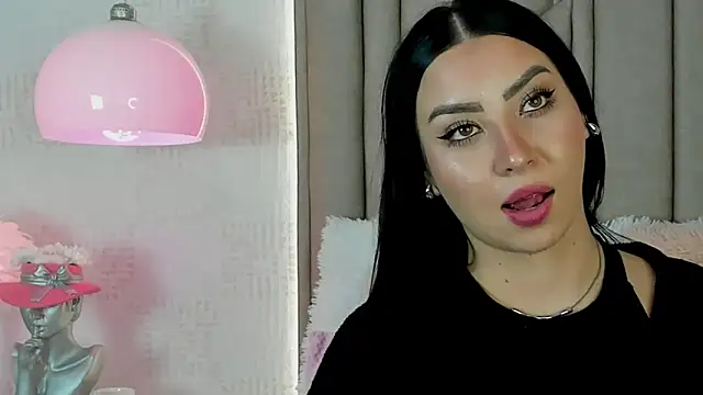 AudreyElla online show from 11/16/25, 03:44