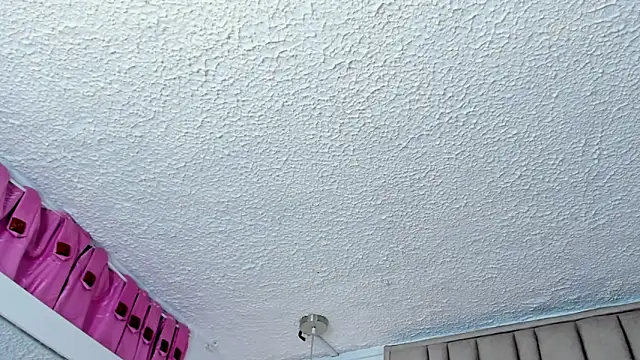 Snapshot of AudreyElla chatting on 02/18/25, 06:04 AudreyElla online show from 02/18/25, 06:04