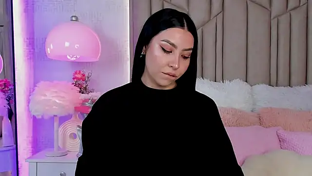 AudreyElla online show from 10/23/25, 05:06