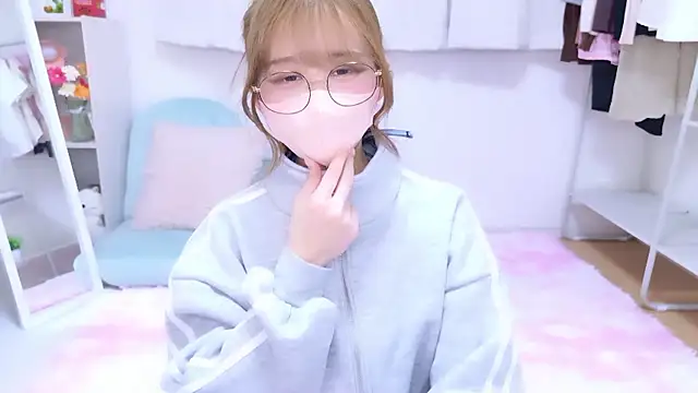 chihiro ri online show from 11/08/25, 11:41