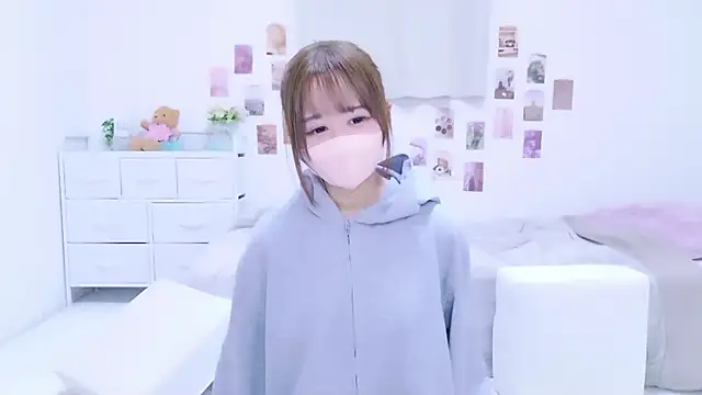 chihiro ri online show from 10/07/25, 10:27