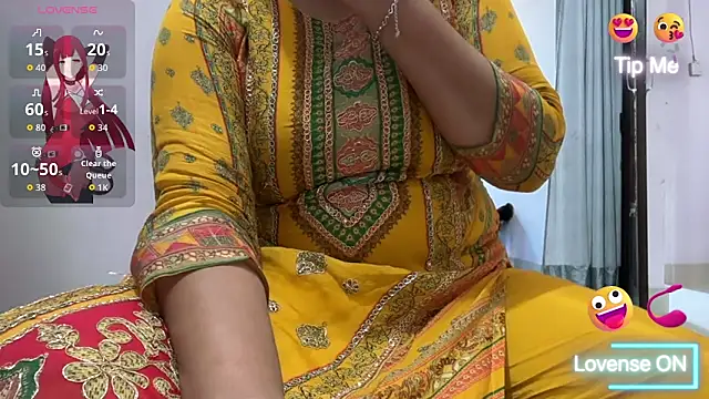 Kajal G online show from 09/25/25, 08:31