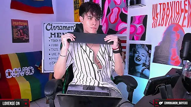 cinnamon boyxxx online show from 12/06/24, 04:08