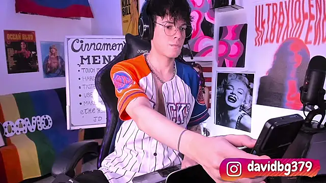 cinnamon boyxxx online show from 03/14/25, 01:59