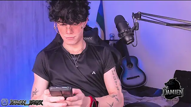 cinnamon boyxxx online show from 09/29/25, 01:23