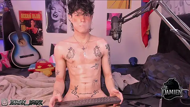 cinnamon boyxxx online show from 11/08/25, 04:05